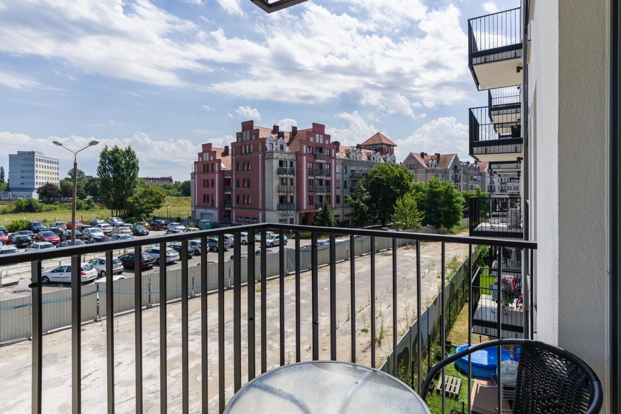 Sunny Garden Warta View